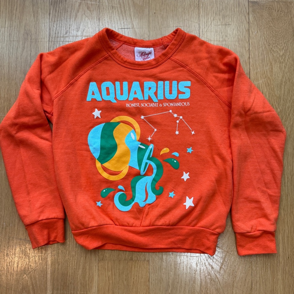 Aquarius Orange Sweatshirt XS